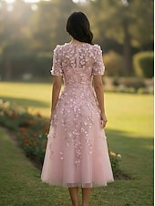 abordables Vestidos de cóctel-A-Line Tea Length Cocktail Dresses Elegant Vintage Floral Short Sleeve Crew Neck Wedding Formal Pink Dress Lace Tulle with Beaded Eembroidered Appliques