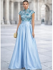 economico Abiti da Sera a Linea A-Linea ad A Lunghezza al pavimento Abito da Sera Elegante Scintillante Brillanti Manica Corta Collo Alto Festa serale Matrimonio Tasca Raso Tulle con Pieghe Perline ricamate
