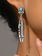 abordables Pendiente de mujer-Pendientes colgantes de hoja turquesa de aleación estilo boho para mujer, pendientes llamativos de plumas de estilo western vintage para uso casual, viajes, vacaciones y estilo resort.