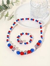  Patriotisches Acryl-Schmuckset für Damen: Halskette und Armband, mehrfarbiger Schmuck in Rot, Weiß und Blau mit Perlen, ideal für die Feierlichkeiten zum 250. Jahrestag der USA, den Unabhängigkeitstag und den Alltag.