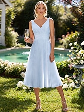 cheap Cocktail Dresses-A-Line Cocktail Dresses Elegant Dress Formal Wedding Guest Tea Length Sleeveless V Neck Chiffon with Ruched Pure Color Dresses