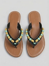 preiswerte Rutschsandalen-Schwarze Boho-Flip-Flops mit Perlenbesatz für Damen – bequeme flache Sandalen mit türkisfarbenen Akzenten &amp;Akzente aus Holzperlen für Inselurlaube, Santorini-Urlaube &amp;Strandspaziergänge