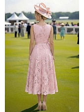 economico Abiti da cocktail-Linea ad A Lunghezza alla caviglia Lunghezza Tè Abiti da Cocktail Elegante Floreale Senza Maniche Scollo a V Matrimonio Formale Pizzo Schiena a V con Fiocco/Fiocchi Ricamo Applicazioni