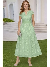 abordables Longitud a la altura del tobillo-Corte A Vestidos Hasta el Tobillo Vestido Cóctel Vestido Invitada Boda Vestido de Madrina Manga Corta Escote en Pico Escote Barco Elegante Casual Formal con Bordados Apliques