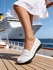 economico Donne-Mocassini da donna in morbida similpelle con design traspirante e traforato, comode e leggere ballerine per donna, per passeggiate casual, lavoro, viaggi &amp;abbigliamento quotidiano