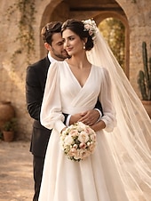 ieftine Rochii albe mici-Linia -A Lungime Gleznă Rochița albă mică Rochii de petrecere Rochii de petrecere a burlacilor Rochie de mireasă Elegant Zilnic Mâneci stil Episcop Manșon Lung În V Absolvire Gril pe Kamado  Șifon cu