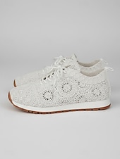 baratos Ténis de mulher-Tênis feminino branco de malha com cadarço – calçado leve, respirável e confortável para caminhadas, ideal para férias em resorts, viagens à praia e uso diário.