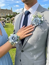 abordables Mariage ACC-Ensemble boutonnière et bracelet de mariée pour homme, en polyester bleu clair à motif floral artificiel, idéal pour les mariés, les bals de fin d'année, les fêtes et les soirées formelles.