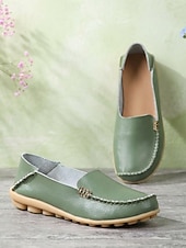 Недорогие Женская обувь на плоской подошве-Женские желтые мокасины-лоферы, удобные повседневные туфли без шнурков, мягкие легкие прогулочные туфли для повседневной носки, путешествий и работы. &amp;отдых в выходные