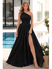abordables Vestidos de noche de cintura imperio-Corte A Hasta el Suelo Trajes de gala Vestidos de noche Corte Cenicienta Vestimenta formal Elegante Minimalista Sin Mangas Un Hombro Fiesta de baile Invitado a la boda Satén con Plisado Abertura