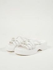 billige Kvinner-hvite platåsandaler til dame – elegante slip-ins med kryssende stropper og perledetaljer &amp;blondedetaljer for cruiseferier, kvelder om bord &amp;sommerferiesteder
