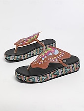 abordables Rutschsandalen-Women's Bohemian Brown Butterfly Wedge Sandals - Comfortable Platform Thong Flip Flops with Colorful Pattern for Luxury Hotel Poolside, Beach Resorts &amp; Summer Vacations