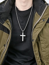 economico Accessori-Collana da uomo con ciondolo a croce in acciaio inossidabile, gioielli religiosi multicolore, catena cristiana minimalista per il 250° anniversario degli Stati Uniti, il giorno dell'indipendenza, abbigliamento casual, viaggi e vacanze.