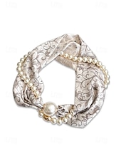 preiswerte Urlaubszubehör-Magnetische Schal-Halskette aus Polyester und Kunstperlen für Damen, modisches, mehrfarbiges Design, geeignet für Alltag, Reisen und Urlaub