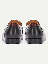 abordables Mocassins-Chaussures habillées Oxford en cuir pour homme – élégantes et raffinées pour les mariages, les événements formels et les occasions spéciales, parfaites pour le marié et ses invités.