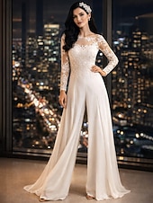 preiswerte Overalls für Mütter-Strandhochzeit Halle Lässige Hochzeitskleider Jumpsuits Illusion Hals Langarm Bodenlang Chiffon Brautkleider Mit Applikationen