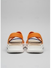 billiga Platta sandaler-flerfärgade damsandaler i vardagsstil – livfulla remmar och lätt design, perfekta för aktiva och moderiktiga utomhusaktiviteter
