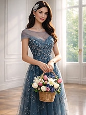 billiga Långa klänningar och gowns-A-linje Golvlång Balklänningar Elegant Kortärmad Prydd med juveler Bröllopsgäst Bröllopsfest Tyll med Plisserat Applikationsbroderi