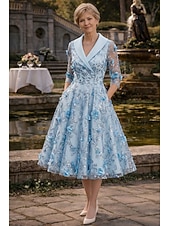 economico Lunghezza del tè-Linea ad A Lunghezza Tè Abito da cerimonia per signora Manica 3/4 Scollo a V Bavero Elegante Vintage Formale Ospite di nozze Raso Pizzo con Fiori 3D Arricciato Ricamo