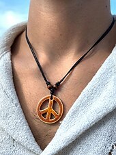 voordelige Heren sieraden-Halsketting voor heren in bohemian vintage stijl, gemaakt van acryl, met verschillende hangeropties, waaronder een schildpad en ivoor, en een verstelbaar koord. Ideaal voor een strandvakantie,