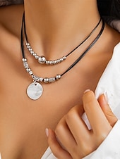 baratos Colar Feminino-Colar feminino boho com pingente duplo em liga metálica, estilo gargantilha com diversos charmes, perfeito para férias na praia, resorts de verão e uso casual no dia a dia.