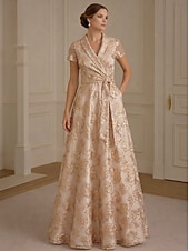 economico Lunghezza del pavimento-Linea ad A Abito Lunghezza al pavimento Abito da Cocktail Abito da cerimonia per signora Manica Corta Scollo a V Bavero Elegante Vintage Semplice Formale Ospite di nozze Derby del Kentucky Organza