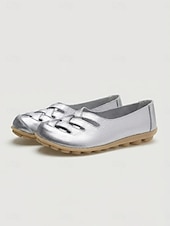 economico Ballerine da donna-Scarpe slip-on da donna gialle intrecciate con intagli, comode scarpe basse casual con suola morbida, calzature traspiranti per camminare in vacanza &amp; quotidiano