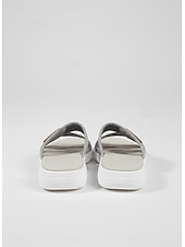 economico Sandali Comodi-sandali infradito da donna con cinturini incrociati in rete – stile comodo e casual per passeggiate in giardino, picnic e commissioni quotidiane