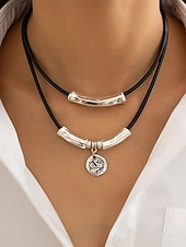 baratos Colar Feminino-Colar feminino boho com pingente duplo em liga metálica, estilo gargantilha com diversos charmes, perfeito para férias na praia, resorts de verão e uso casual no dia a dia.