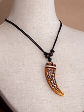 voordelige Heren sieraden-Halsketting voor heren in bohemian vintage stijl, gemaakt van acryl, met verschillende hangeropties, waaronder een schildpad en ivoor, en een verstelbaar koord. Ideaal voor een strandvakantie,