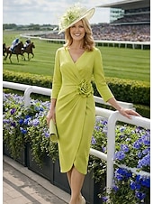 abordables Longitud del té-Funda Columna Vestidos Hasta la Rodilla Vestido Derby Vestido de Madrina Manga 3/4 Escote en Pico Elegante El derby de Kentucky Tejido elástico con Plisado Fruncido Recogido