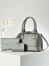 abordables Bolsos de mano y tote-Conjunto de tres bolsos de mujer de piel sintética charol con relieve de cocodrilo, bolso bandolera multicolor con asa superior y correa ajustable, monedero y tarjetero para viajes y uso casual.