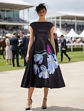 abordables Robes de cocktail-Ligne A Longueur thé Robes de Cocktail Robes de soirée Élégant Manche Courte Col Bateau Fête de jardin Mariage Satin avec Imprimé floral