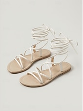 economico Sandali Piani-Women's White Strappy Flat Sandals, Comfortable Vacation &amp; Resort Evening Shoes