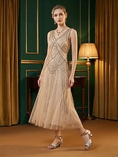 preiswerte 1920er Jahre &amp; Gatsby-Ära-Vintage-Tanzschuhe im Stil der 1920er Jahre, inspiriert von „Der große Gatsby“, silberglitzernd – elegante, metallisch glänzende Riemchenschuhe mit mittelhohem Absatz und Knöchelriemen für