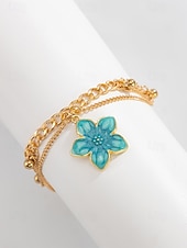 economico Bracciale da donna-Cavigliera da donna boho con ciondolo a fiore in lega, catena a strati multicolore per vacanze al mare, resort estivi e abbigliamento casual di tutti i giorni.