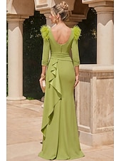 economico Abiti da Sera Sirena-Sirena Tromba Lunghezza al pavimento Abiti da Ballo Abito da Sera Da principessa Abito formale Elegante Manica 3/4 Scollo a V Formale Autunno Raso con Piuma Arricciato Volant