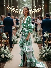 baratos Comprimento do chão-Vestido de Convidada de Casamento em Comprimento de Chão com Mangas Longas e Decote em V Vestido de Mãe da Noiva Vestido de Festa com Estampa