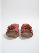 お買い得  Chinelos de slide-Women's Wedge Sandals with Floral Embellishments and Perforated Design – Comfortable and Stylish Summer Shoes for Casual Wear and Outdoor Events