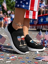  Tênis slip-on feminino com estampa de taça de vinho dos EUA – calçado leve e branco com estampa patriótica, ideal para o Dia da Independência, desfiles e festivais de verão. &roupas casuais de rua