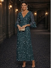 baratos Comprimento do tornozelo-Linha A Vestidos Longo Até o Tornozelo Vestido Coquetel Vestido Para Mãe dos Noivos Manga Longa Decote V Elegante Luxuoso Brilho &amp; Glitter Formal Convidado do casamento Semi formal Renda com Miçangas