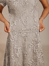  Mujer Vestido maxi Vestido de una línea Elegante Fiesta de Noche Acordonado Lentejuelas Floral Manga Corta Cuello Barco Gris Ligero