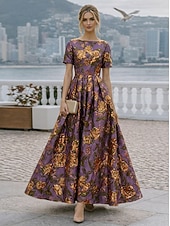  Linia -A Lungime Gleznă Rochie formala Rochii de cocktail Elegant Manșon scurt Bateau Nuntă Petrecere cu cocktail Jaquard cu Pliuri