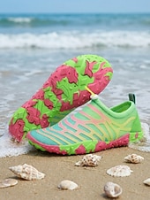 economico Donne-Scarpe da acqua da donna verdi e colorate con stampa geometrica - calzature slip-on larghe in mesh traspirante ad asciugatura rapida, scarpe a piedi nudi antiscivolo per spiaggia, snorkeling e nuoto