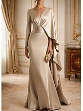 economico Abiti da sera a tubino-Tubino Colonna Strascico a Terra Abito da Sera Abito formale Elegante Stile Celebrità Setoso Senza Maniche Scollo a V Matrimonio Formale Mantelle Raso con Pieghe Arricciato Volant