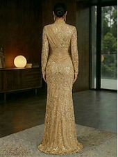 preiswerte Schlauch-Abendkleider-Schlauchkleid Bodenlang Abendkleid Festliche Kleidung Elegant Glitzernd Glitzern Langarm Hoher Ausschnitt Hochzeit Formell Spitze Stretch Satin mit Falten Perlenbestickt
