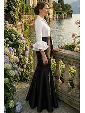 halpa Merenneito Illan Mekot-Trumpetti merenneito Kokopitkä Tanssiaismekot Iltapuku Ball Gown Muodollinen mekko Tyylikäs Juhlatyyli Silkkinen Puolihiha Paitapuserokaula-aukko Puutarhajuhlat Häät Joustava satiini kanssa Röyhelöity