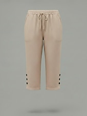 billige Bunner-Dame Shorts i bomullslin Capri-bukser kinesisk Shorts Ferie Grunnleggende Fritid Capris Medium Midje عادي Lomme Elastisk midje Komfort Pustende Uelastisk Daglig utendørs Feriereise Svart Hvit