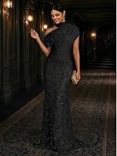 tanie Suknie wieczorowe typu sheath-Ołówkowa Kolumnowa Sięgająca podłoża Suknia wieczorowa Elegancja Błyszczące Bez rękawów Wysoki Studniówka Ślub Rozciągliwa satyna Z cekinami z Koraliki Haft koralikowy