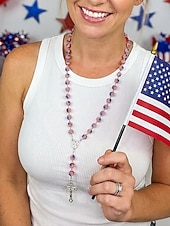  Halsband med kors i amerikanskt flagga för kvinnor - patriotiskt långt hänge med röda vita blå pärlor för amerikanskt 250-årsjubileum, självständighetsdagen och religiösa evenemang &smycken för